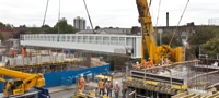 Surrey Canal Road bridge installation (October 2011)