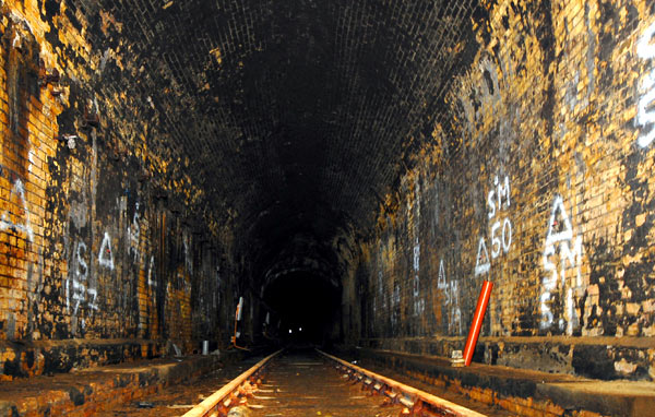 Crossrail future for Connaught tunnel